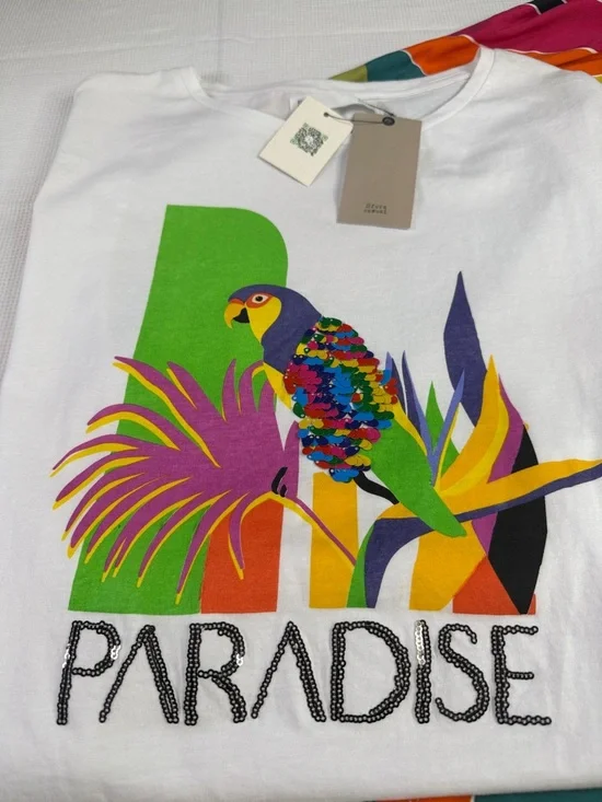 Sequined multicolor parrot sequin embellishment Cotton Top - Picture 11 of 15